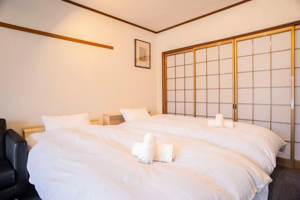 Aparthotel Guest House Hanalei Kyoto